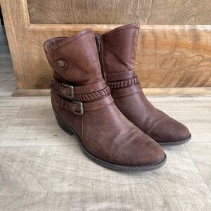 Women’s Baretraps Booties Size 8.5